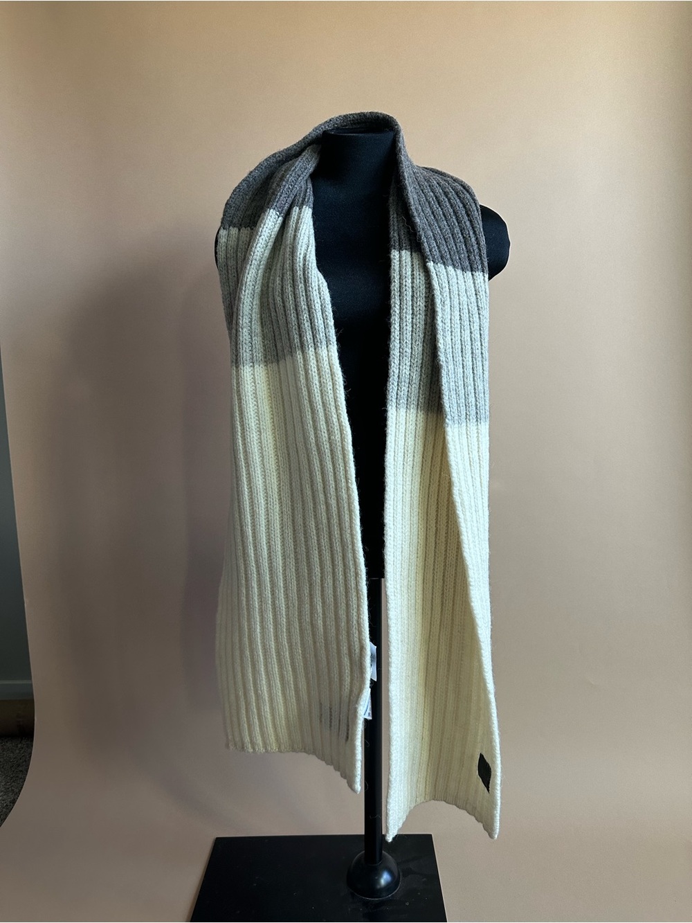 Canada Goose 100% Wool Scarf Robert Mackie Collab Color Block Cream Gray